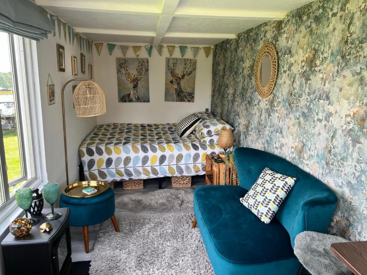 Bothy Hut Hotel Tring Ngoại thất bức ảnh
